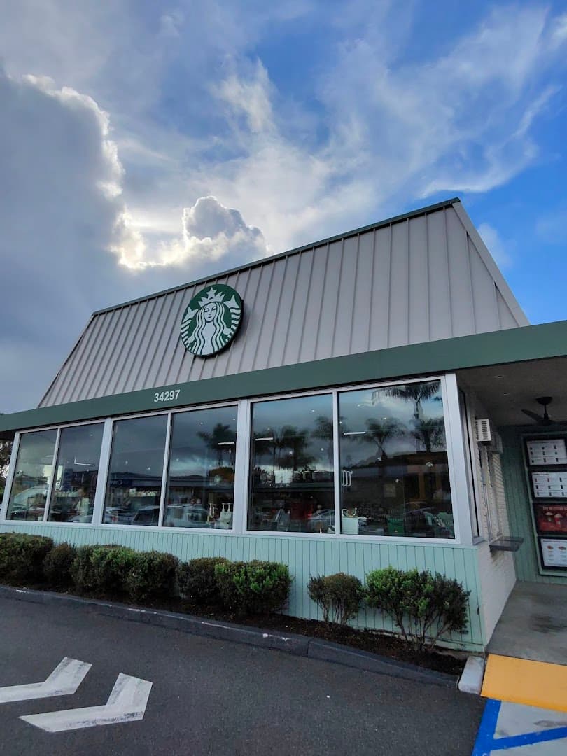 Starbucks Starbucks in Dana Point, California — photo 3 of 5